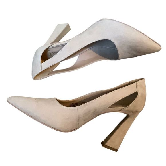 Crown & Ivy Beige Heels size 9 - Picture 4 of 7